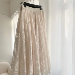 lace long skirt